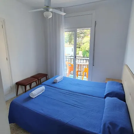 Hostal Cruz Tossa de Mar