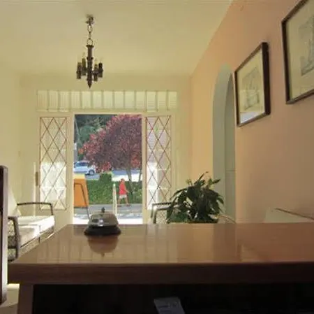 Cruz トッサ・デ・マール